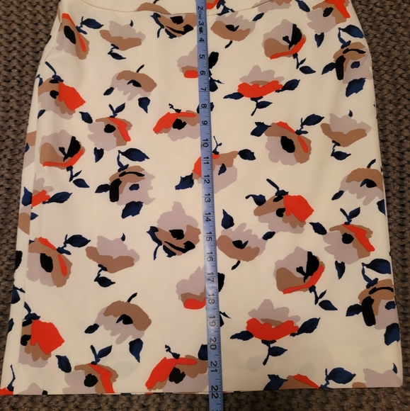 NINE WEST SKIRT TANGERINE - Picture 2 of 5